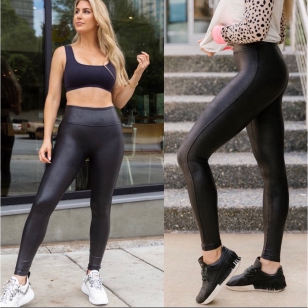 Assets by Spanx Faux Leather Front Leggings 20141R Metallic Black Size Small